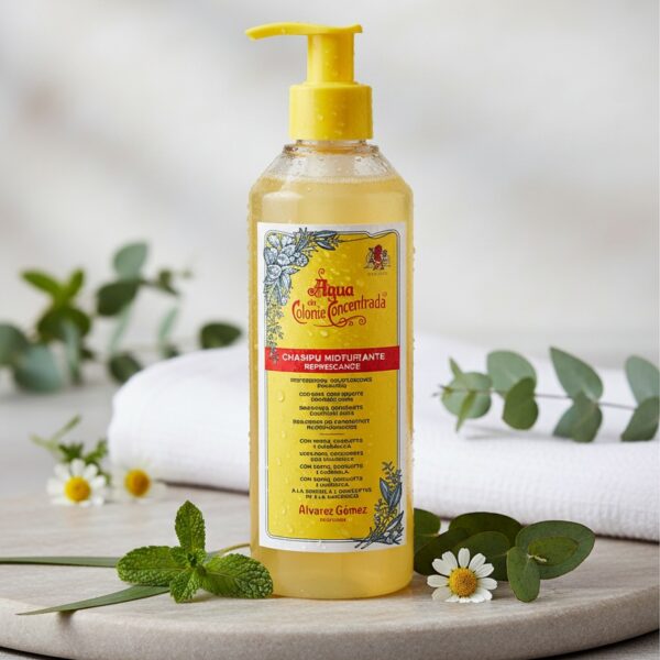 CONCENTRATED EAU DE COLOGNE shampoo 290 ml