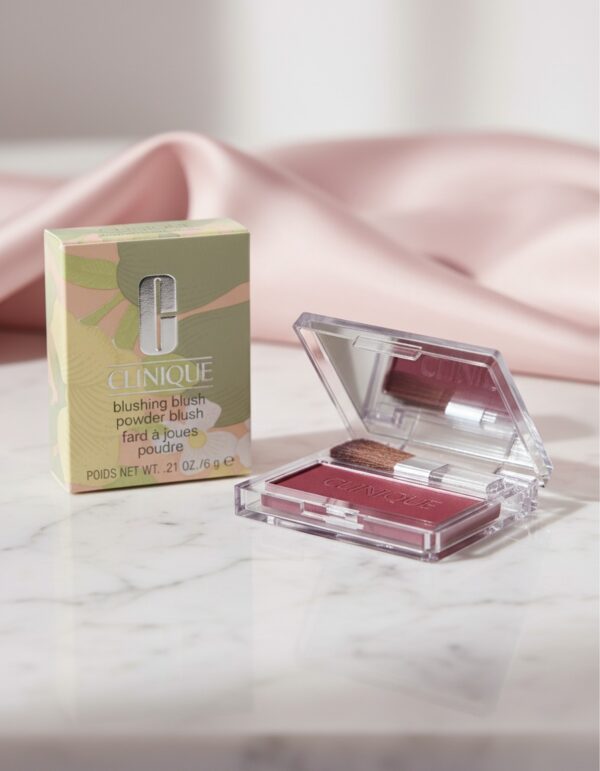 Clinique BLUSHING BLUSH powder blush #115-smoldering plum