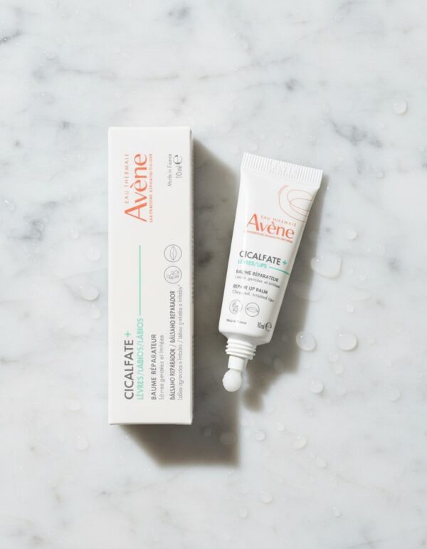 AvÈne CICALFATE lips repairing balm 10 ml