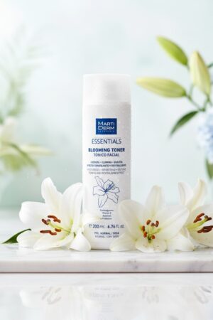 ESSENTIALS facial toner for normal-dry skin 200 ml