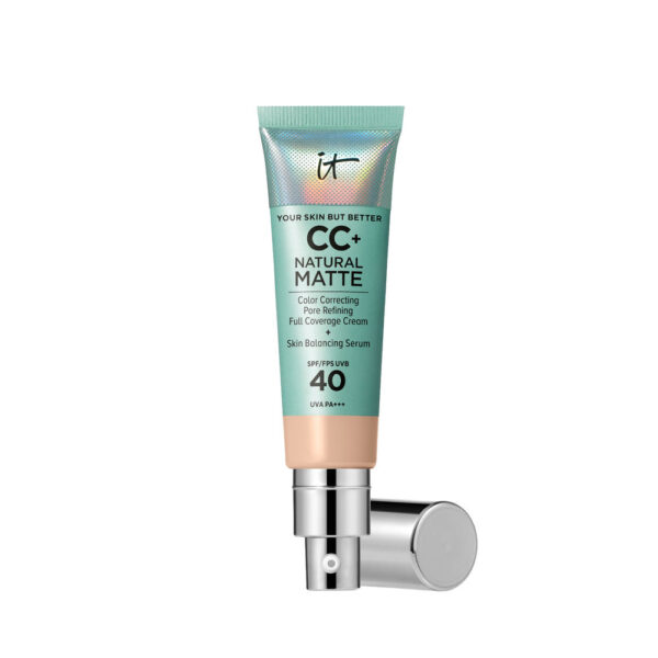It cosmetics CC+ NATURAL MATTE base de maquillaje en crema SPF40 #Fair light 32 ml