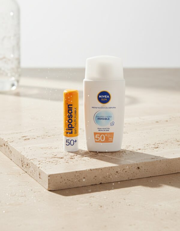 SUN INVISIBLE DAILY FLUID SPF50 + LIPOSAN SPF50 PACK 2 pcs