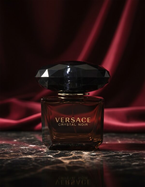 Versace CRYSTAL NOIR eau de toilette spray 90 ml