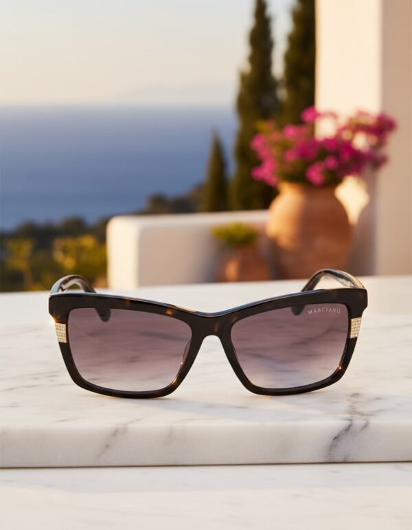 GUESS BY MARCIANO GM00010 05B 57 mm