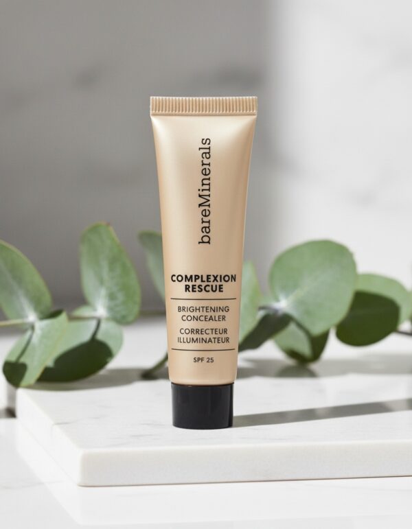 COMPLEXION RESCUE brightening concealer SPF25 #cinnamon 10 ml