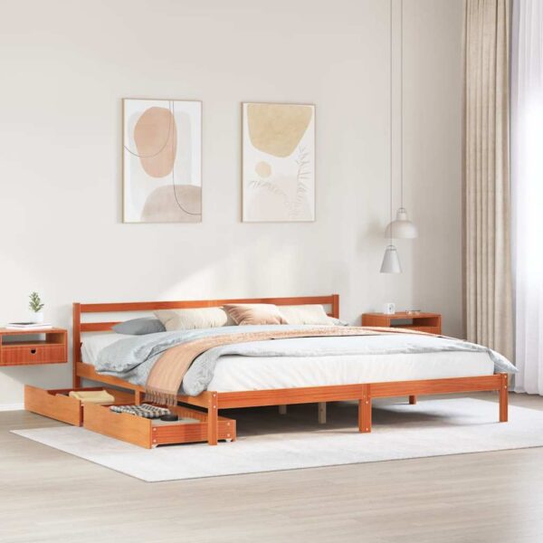 Bedframe zonder matras massief grenenhout wasbruin 200x200 cm