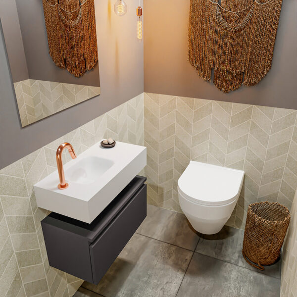 MONDIAZ ANDOR 60cm toiletmeubel dark grey. LEX 60cm wastafel talc positie links. Met 1 kraangat