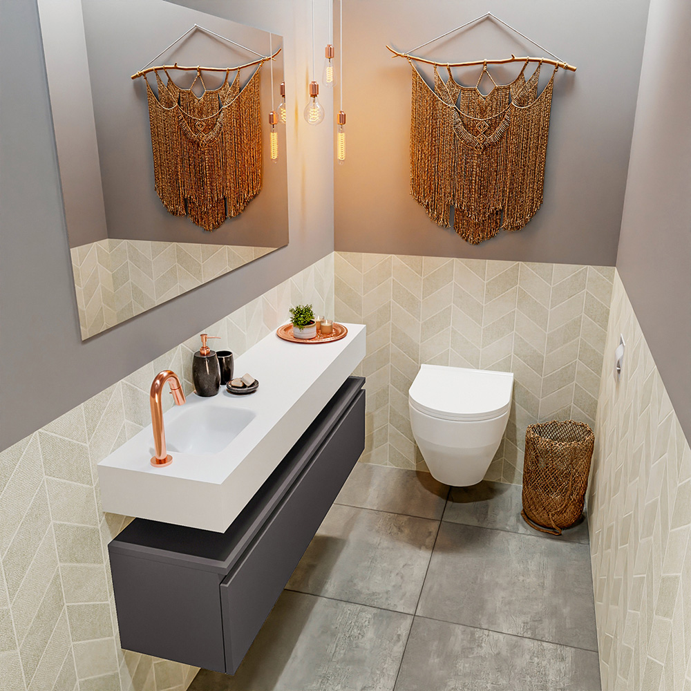 MONDIAZ ANDOR 120cm toiletmeubel dark grey. LEX 120cm wastafel talc positie links. Met 1 kraangat
