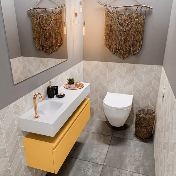 MONDIAZ ANDOR 100cm toiletmeubel ocher. LEX 100cm wastafel talc positie links. Met 1 kraangat