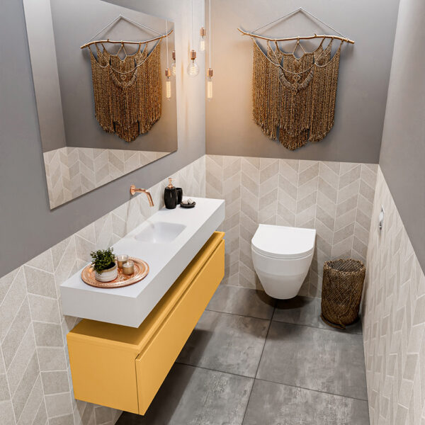 MONDIAZ ANDOR 120cm toiletmeubel ocher. LEX 120cm wastafel talc positie midden. Zonder kraangat