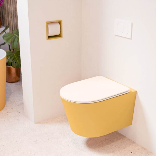 MONDIAZ LAVIE hangend toilet single fire rimless diepspoel Ocher. Toiletzitting met quick-release & softclose Rosee.