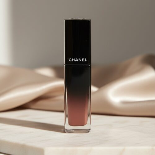 Chanel ROUGE ALLURE LAQUE #62-still