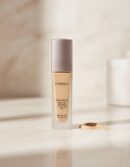 Elizabeth Arden FLAWLESS FINISH skincaring foundation #340W