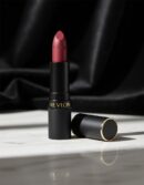 Revlon Mass Market SUPER LUSTROUS THE LUSCIOUS matte lipstick #008-show off 21 gr