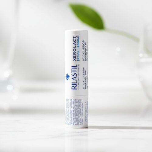 Rilastil LIP STICK labios 4,8 ml