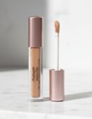 Elizabeth Arden FLAWLESS FINISH skincaring concealer #7