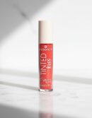 Essence TINTED KISS moisturizing lip stain #04-chili & chill 4 ml