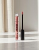 Essence 8H MATTE liquid lipstick #15-Vintage Rose 2.5 ml
