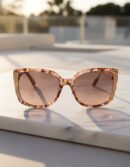 GUESS BY MARCIANO GM00013 44F 59 mm