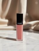 Chanel ROUGE ALLURE liquid velvet #204-troublante 6 ml