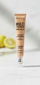 Rimmel London MULTITASKER WAKE ME UP concealer and foundation #Classic Beige 20 ml