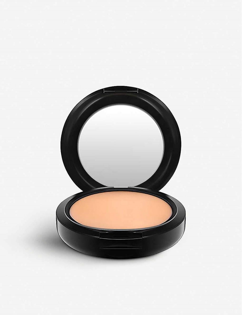 MAC Studio Fix Powder Plus Foundation 15g - C5.5