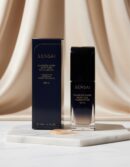 Sensai FLAWLESS SATIN moisture foundation #FS102-Ivory Beige 30 ml