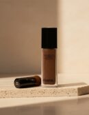 Chanel LES BEIGES eau de teint #medium plus 15 ml