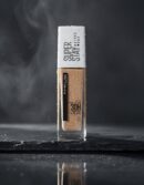 Maybelline SUPERSTAY activewear 30h foudation #22-light bisque