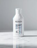 Redken ACIDIC COLOR GLOSS sulfate-free shampoo enhances the shine of your color 300 ml