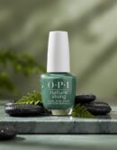 Opi NATURE STRONG Natural Origin Nail Polish #Leaf by Example 15 ml