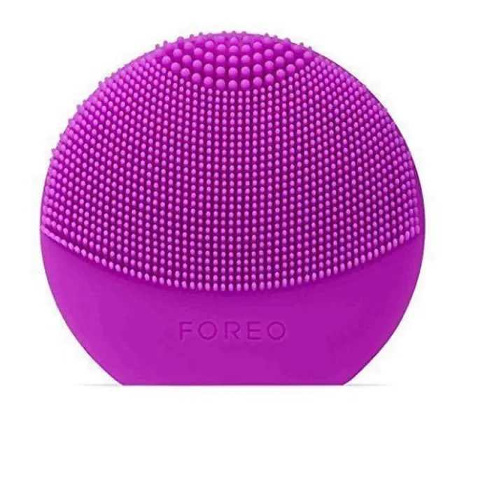 Foreo Luna Play Plus Portable Facial Cleasing Brush Purple