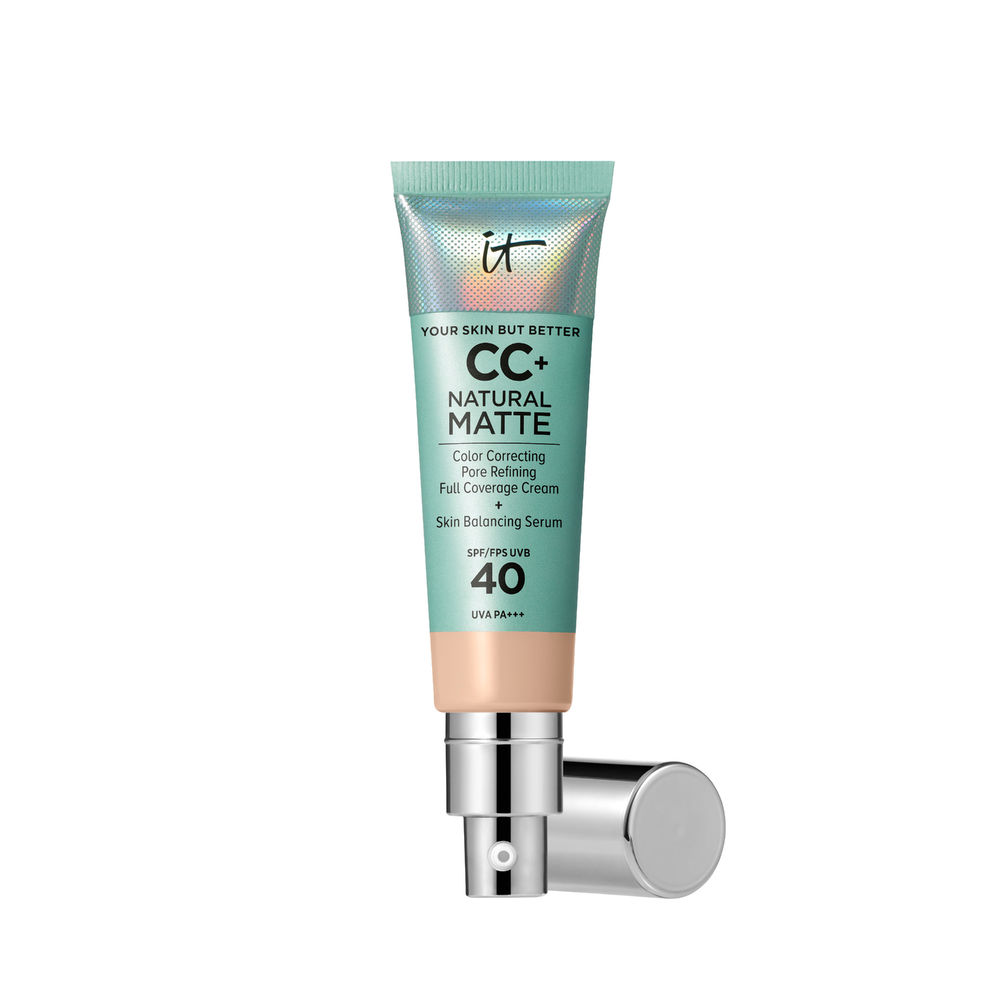 It Cosmetics CC+ NATURAL MATTE base de maquillaje en crema SPF40 #Fair light 32 ml