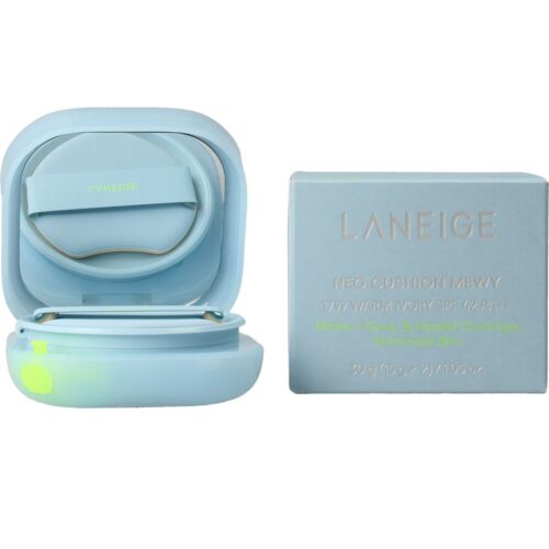Laneige Neo Cushion Mewy Foundation | Dames 15g 17W Warm Ivory | Semi-Mat Hydraterend SPF42